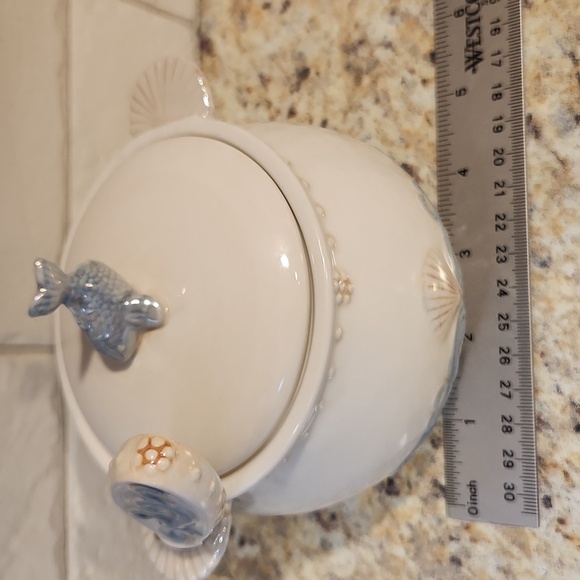 Coastal Seashell Covered Dish With Spreader - Picture 10 of 10